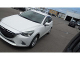 デミオ 1.3 13S ミッド センチュリー 4WD 