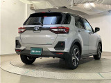 走りにこだわりながら収納力も持ち合わせたお車です。荷物を載せて軽快なドライブを楽しめますよ♪