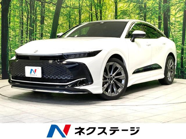 クラウンクロスオーバー 2.5 G アドバンスト レザー パッケージ E-Four 4WD