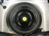 この車両にはスペアタイヤ付き車両になります。