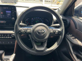【純正革巻きステアリング】上質な革を使用することで、手にしっかり馴染みとても運転しやすいハンドルです♪