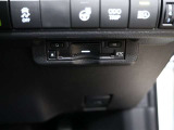ETC車載器付きです。高速道路の料金所もスムーズに通過できます。