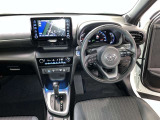 見通しのよいすっきりとした視界で、誰でも運転しやすいです。運転のしやすさは疲れにくさにも繋がりますよ♪