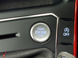 ●Start/Stop●ブレーキを踏みボタンを長押しするだけで、キーの抜き差しなく簡単にエンジンをかける事が出来ます。