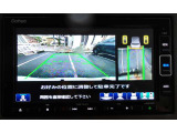 シフトレバーをリバース(バック)に入れるとナビ画面に自動でリアビューが映し出されます。運転が苦手な方、狭い車庫入れ等をサポートさせていただきます☆