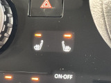 フロント両席にはシートヒーターが付いています!寒い日に便利な装備ですね。