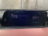 Bluetoothに接続することで、スマートフォンに入っている音楽アプリを車内で楽しめたり、通話が出来ます♪