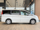 ■定期点検とオイル交換をセットしたプランもあり、プロに任せて愛車のコンディションを長く良好な状態に保てます。