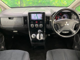デリカD:5 2.2 D プレミアム 4WD 