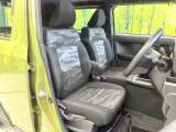 運転席シート廻りは使用感も少なく、良好な状態となっています。丁寧に使われていたことがよくわかりますね。