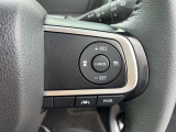 【レーダークルーズコントロール】前方の車両に合わせて加減速を自動制御するレーダークルーズコントロール。渋滞や高速道路での運転負担を軽減し、快適なドライブを提供します。