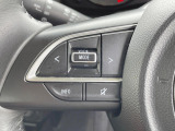 【ステアリングスイッチ】運転中、前方から目線をそらすことなく、オーディオ等の操作が可能な便利機能!安心&快適なドライブを演出してくれます♪