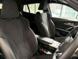 ≪駆け抜ける歓び≫ ≪Freude am Fahren≫