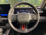 【純正革巻きステアリング】上質な革を使用することで、手にしっかり馴染みとても運転しやすいハンドルです♪