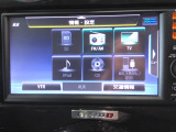 【ナビゲーション】日産純正用品ナビMM114D-Wを装備しています。AM/FM/CD再生/フルセグTVがご利用いただけます