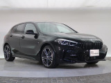 一目で伝わるBMW特有のスポーティーなプロポーションは、BMWの走行性能を生み出すのに欠かせない要因の一つです。細部まで拘りぬいたお車をぜひ一度ご覧ください!