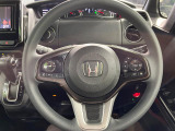 【ステアリングスイッチ】運転中、前方から目線をそらすことなく、オーディオ等の操作が可能な便利機能!安心&快適なドライブを演出してくれます♪
