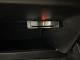 いまや快適なカーライフに欠かせないETCが付いています。