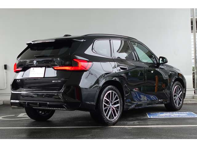 BMW X1 sドライブ 18i Mスポーツ DCT の中古車詳細 (7,000km, ブラック