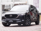 家族利用にも使いやすいサイズ感と、SUVらしい外観を両立したCX-5です。