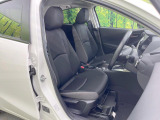 運転席シート廻りは使用感も少なく、良好な状態となっています。丁寧に使われていたことがよくわかりますね。