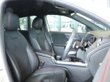 新車登録時からの36ヶ月間以内のメルセデスケア(メーカー保証)につきましては名義変更後に継承手続きいたします。故障の修理、メンテナンスサービスを新所有者の方が全国の正規販売店にてサービスを受けられます。