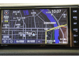 純正7インチSDナビ。CD・DVD・SD・高画質で鮮明な映像が楽しめるフルセグTV対応です。