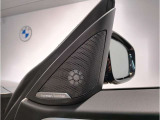 【BMWSOSコール】車両の衝突や横転を検知した際やエアバッグが展開するような深刻な事故が発生した際に、車両標準装備の専用通信機器から自動的にSOSコールを発信するシステムです。24時間対応可能です!