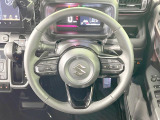 【純正革巻きステアリング】上質な革を使用することで、手にしっかり馴染みとても運転しやすいハンドルです♪