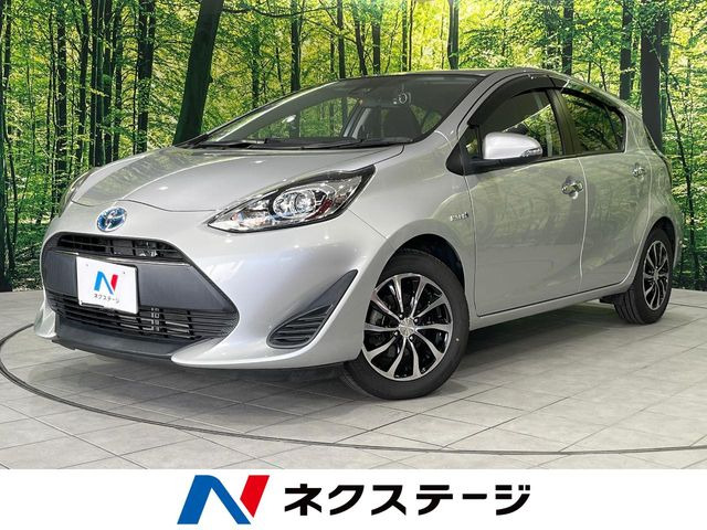 アクア 1.5 S スタイルブラック