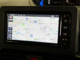 フルセグTV対応7インチナビ。Bluetoothにも対応していますので貴方のドライブをしっかりサポートします。