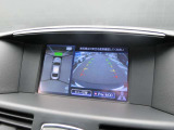 まるでクルマを見下ろすように見えるので駐車も楽チンです♪あまりの便利さについつい癖になっちゃいます♪