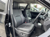 現車の確認はお電話で在庫のご確認の上、是非ご来店くださいませ!ご来店の難しい方は店舗スタッフがお電話やメールで詳細をお答えさせて頂きます。