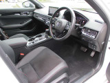 運転席側室内