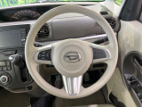 【ステアリングスイッチ】運転中、前方から目線をそらすことなく、オーディオ等の操作が可能な便利機能!安心&快適なドライブを演出してくれます♪