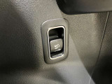 認定中古車フェア期間中はお買い得な特典をご用意しております。ご検討中のお客様はぜひ当店スタッフまでお問い合わせ下さい。