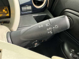【オートライト】車外の明るさに応じて自動的にライトの点灯・消灯をしてくれます