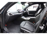 BMWの助手席に座るのもこれまた格別です☆
