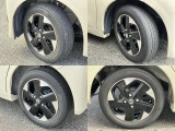 155/65R14 純正アルミホイール装着。