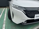 格好良いラインタイプのスモールランプに明るいLEDヘッドライトに悪天候でも安心のフォグランプ付です。オートライト付きで消し忘れも安心です。