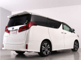当店では、厳選された車両のみ展示しております。アルファード・ヴェルファイアに特化した専門店ならではの豊富な在庫の中から、お気に入りの一台をお探しください!