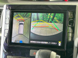 【パノラマモニター】専用のカメラにより、上から見下ろしたような視点で360度クルマの周囲を確認することができます☆死角部分も確認しやすく、狭い場所での切り返しや駐車もスムーズに行えます。
