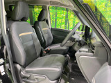 運転席シート廻りは使用感も少なく、良好な状態となっています。丁寧に使われていたことがよくわかりますね。