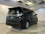 当社でご購入頂いた全ての車両はご納車前、エンジンオイル交換・ワイパーゴム・ブレーキ点検・調整・その他確認の上ご納車いたします。