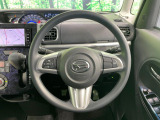 【ステアリングスイッチ】運転中、前方から目線をそらすことなく、オーディオ等の操作が可能な便利機能!安心&快適なドライブを演出してくれます♪