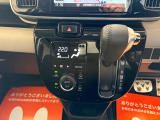 メンテナンスしてある記録簿付きの車両です。(取り扱い説明書&メンテナンスノート)新車購入時からの点検内容が記入してあります!おクルマに関してどんな細かい事でも気になる事があればお気軽にお電話ください!