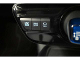 『EVモード』はモーターのみで走行しガソリンを消費しないハイブリッド車ならではの環境にも優しい走行です。