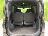 普段のお買い物や通勤、送迎等に十分な荷室スペースを確保しております。セカンドシートを倒すと、大きな荷物の積載も可能です♪