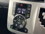 【左右独立型フルオートエアコン】運転席と助手席でそれぞれお好みの温度に設定可能。同乗者にも配慮した、快適な空調をお届け致します。