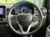 【ステアリングスイッチ】運転中、前方から目線をそらすことなく、オーディオ等の操作が可能な便利機能!安心&快適なドライブを演出してくれます♪